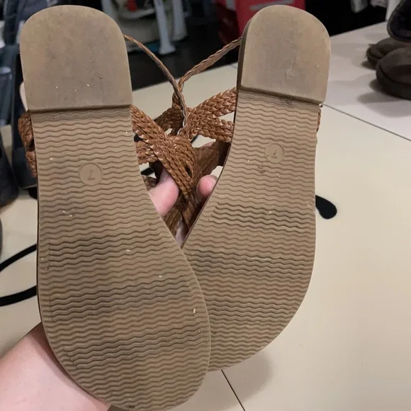 Sandals - Picture 2 of 2